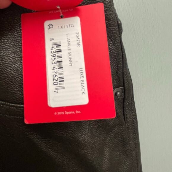 Spanx Size 1X NEW Luxe Black Faux Leather Look Leggings Pull On Ankle Skinny - Picture 4 of 5